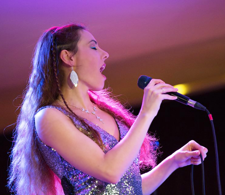 Stephanie-Smith-Albertina-Passage-Singer-Jazz • Lady and the Keys